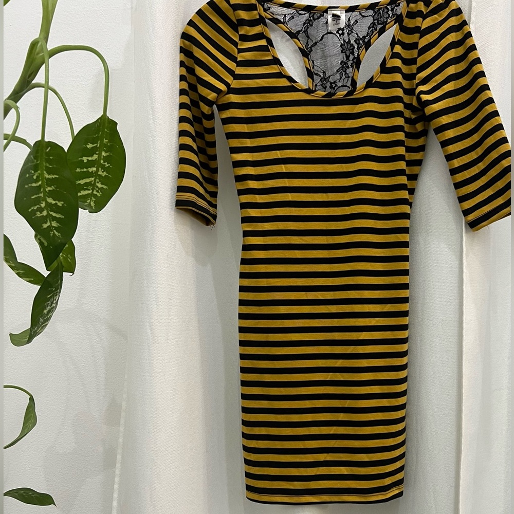 BRAND NEW Women's Sleep Dress Sleeveless Racerback MUSTARD/Black  Striped Sz S